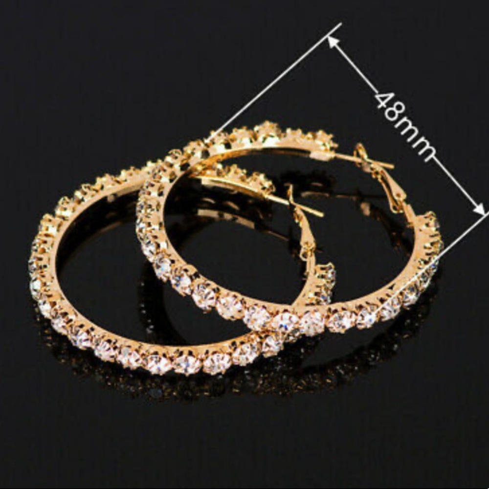 NEW 18k gold plated Luxury Hoop Earrings - Picture 3 of 6